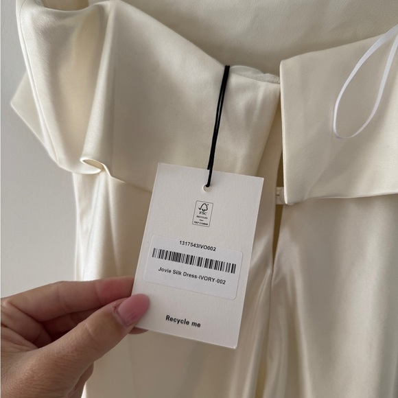 REFORMATION NWT Jovie Silk Ivory Dress - Picture 8 of 13